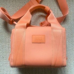 Dagne Dover XS Landon in Pomelo